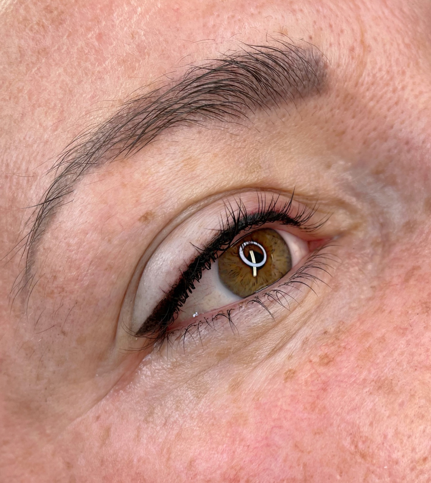 Healed permanent brows and eyeliner by Vicky Morgan